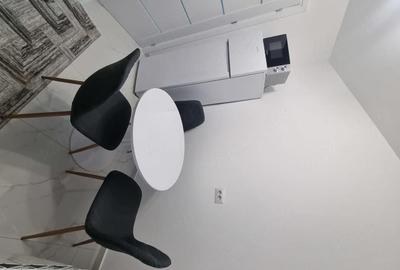 Apartament cu 2 camere decomandat în Central - 3
