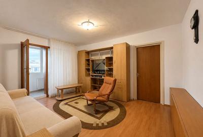 Apartament cu 3 camere semidecomandat în Astra - 1