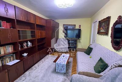 Apartament cu 2 camere decomandat, mobilat în Complex Studențesc