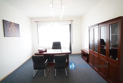 Apartament cu 5 camere în Romană - 1