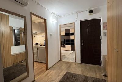 Apartament cu 2 camere decomandat în Girocului