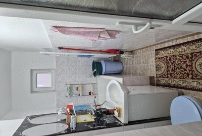 Apartament cu 2 camere semidecomandat în Cuza Vodă