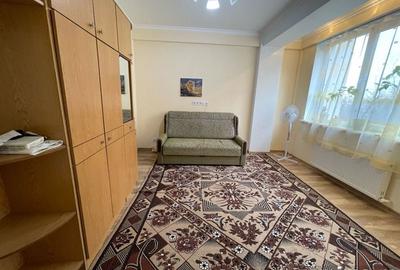 Garsonieră decomandată în Doamna Ghica