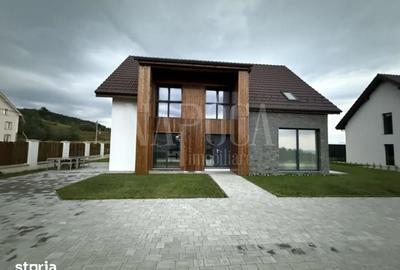 Casă cu 5 camere cu Teren 500 Mp în Ciurila - 2