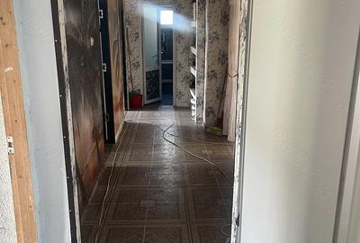 Apartament cu 4 camere decomandat în 1 Decembrie - 5