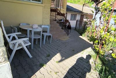 Casă cu 4 camere cu Teren 1000 Mp în Ceuaș - 16