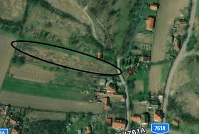Teren de 4450 mp, în Șoimuș - 3
