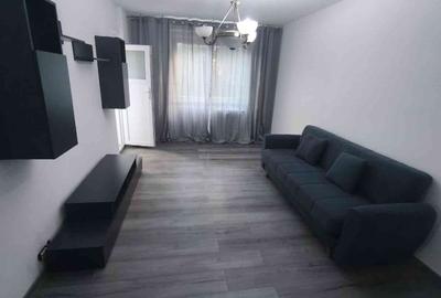 Apartament cu 3 camere decomandat în Iancului