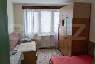 Apartament cu 2 camere semidecomandat, mobilat în Central