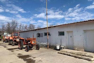Spațiu comercial, de 375 mp, în Central - 3