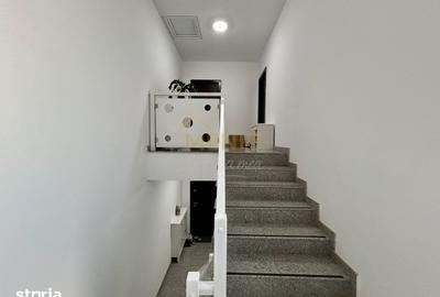 Apartament cu 2 camere decomandat, mobilat în Păulești - 13