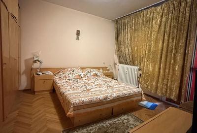 Apartament cu 4 camere decomandat în Drumul Taberei - 5