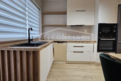 Apartament cu 3 camere decomandat în Sud