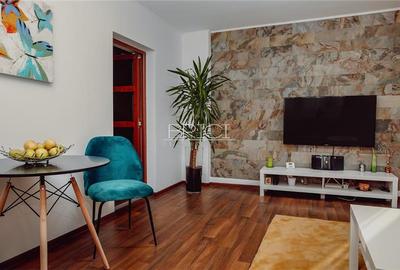 Apartament cu 2 camere semidecomandat, mobilat în Centrul Istoric - 2