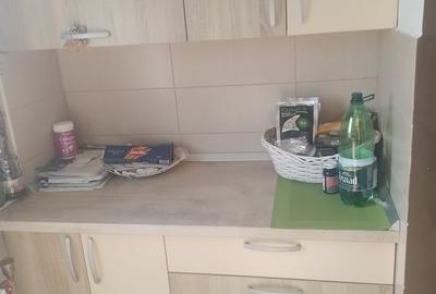 Apartament cu 3 camere decomandat în 1 Mai - 3