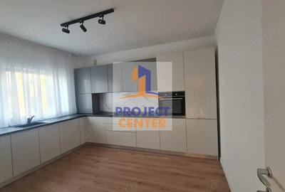 Casă cu 7 camere cu Teren 430 Mp în Micești - 2