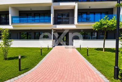 Apartament cu 2 camere decomandat în Tractorul