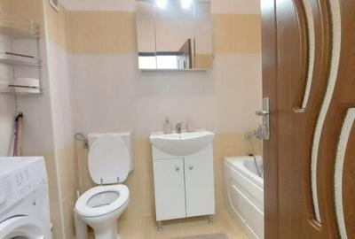 Apartament cu 2 camere decomandat în Metalurgiei