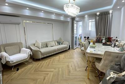 Apartament cu 3 camere decomandat în Doamna Ghica