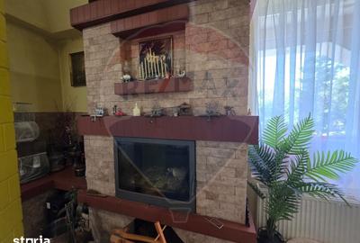 Casă cu 8 camere cu Teren 4534 Mp în Central - 15