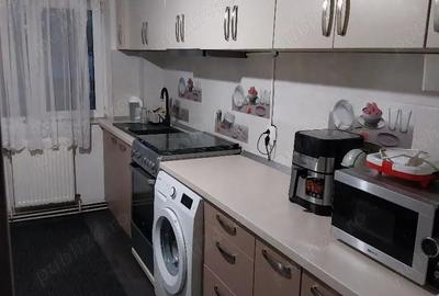 Apartament cu 3 camere decomandat în Dacia - 5