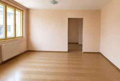 Apartament cu 2 camere decomandat în Central - 7
