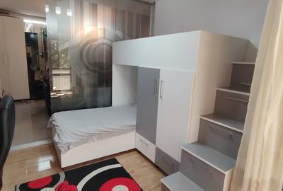 Apartament cu 3 camere semidecomandat în Fundeni - 17
