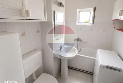 Apartament cu 2 camere decomandat în Micălaca