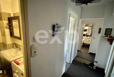 Apartament cu 3 camere decomandat în Capitol