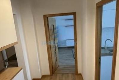 Apartament cu 3 camere în Vitan