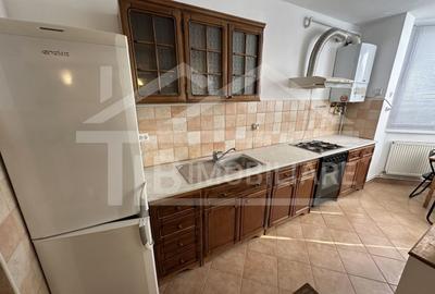 Apartament cu 3 camere semidecomandat în Cornișa - 3