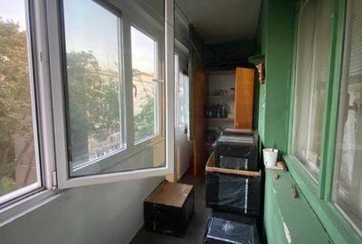 Apartament cu 2 camere semidecomandat, mobilat în Crângași