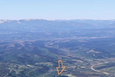Teren de 2400 mp, în Merișani - 9