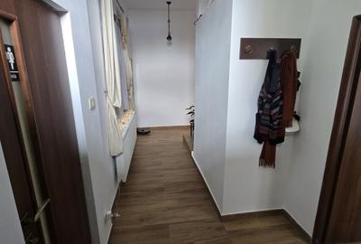 Garsonieră decomandată în Sinaia - 2