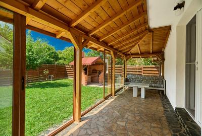 Casă individuală cu 3 camere cu Canalizare în Uiasca - 2