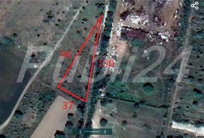 Teren de 2042 mp, în Central - 5