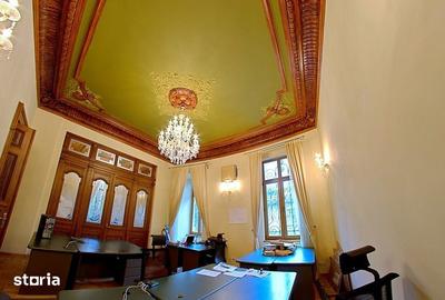Casă cu Teren 370 Mp în Romană