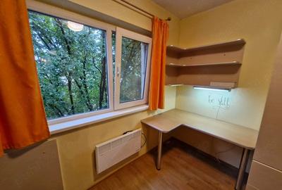 Garsonieră decomandată în Complex Studențesc