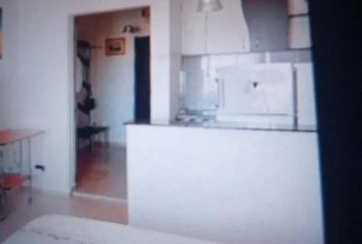 Garsonieră decomandată în Nicolina - 5
