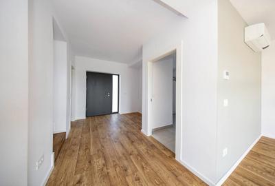 Casă individuală cu 3 camere cu Canalizare în Stupini - 3