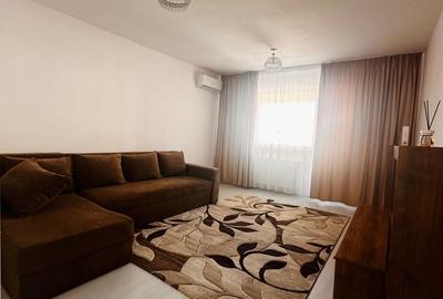 Apartament cu 2 camere decomandat în Metalurgiei