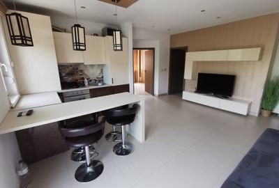 Apartament cu 3 camere decomandat în Dumbrăvița