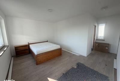 Casă cu 4 camere în Sângeorgiu de Mureș