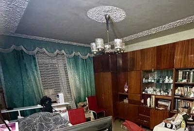 Apartament cu 3 camere decomandat în Nufărul - 3