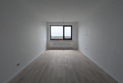 Apartament cu 3 camere semidecomandat în Berceni