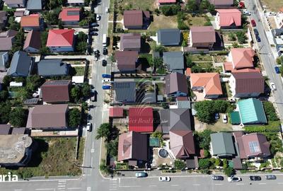 Casă cu 7 camere cu Teren 285 Mp în Valu lui Traian