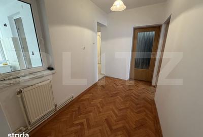 Apartament cu 3 camere decomandat în Central - 11