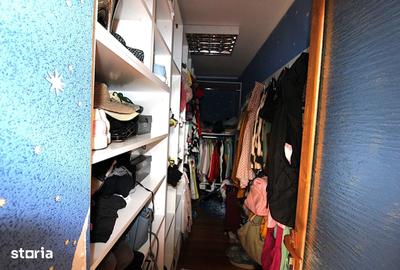 Casă cu 5 camere cu Teren 1003 Mp în Central