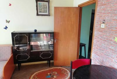 Apartament cu 2 camere semidecomandat în Negru Vodă
