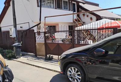 Casă cu 6 camere cu Teren 220 Mp în Central